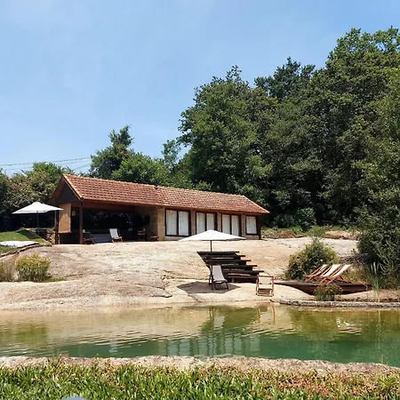 Quinta De Linhares *